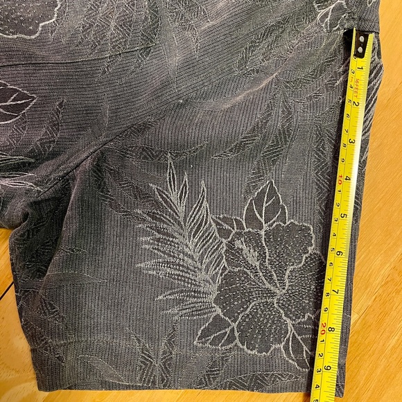 Tommy Bahama Mens Shirt Medium - Picture 7 of 10